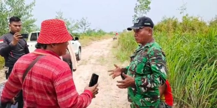 Saat wawancara,secara arogan memerintahkan wartawan mematikan kamera